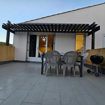 Apartment Joli T2 Avec Parking Et Wifi Tennis Village